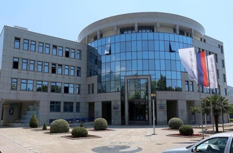 “ERS” nabavlja namještaj od 950.000 maraka