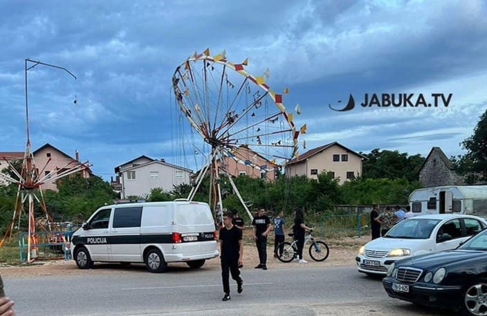 Šestoro djece povrijeđeno nakon pada s ringišpila u Ljubuškom