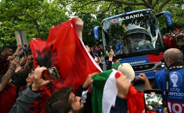 MONSTRUOZAN ČIN U HOTELU ALBANIJE NA EP: Napastvovana djevojka, optužen član reprezentacije