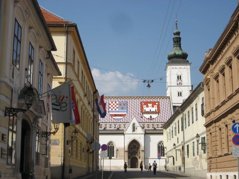 Poznat identitet muškarca koji se zapalio na Trgu svetog Marka