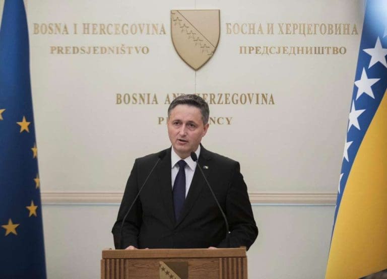 Bećirović u Švicarskoj upozorio: Proruske snage u Bosni i Hercegovini ugrožavaju mir