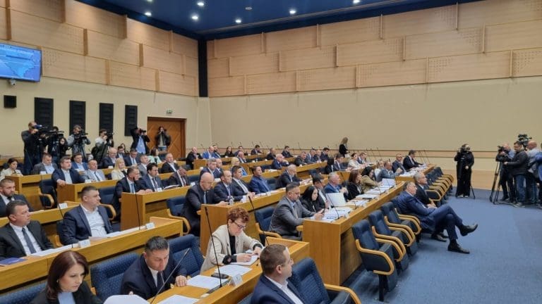 OBJAVLJEN KOMPLETAN DOKUMENT: Pogledajte šta piše u sporazumu o “mirnom razdruživanju” RS i FBiH