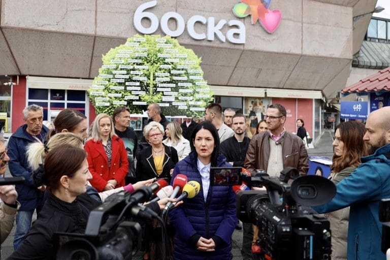 Narodni front i Jelena Trivić postavili “porodično stablo korupcije Dodikovih firmi”