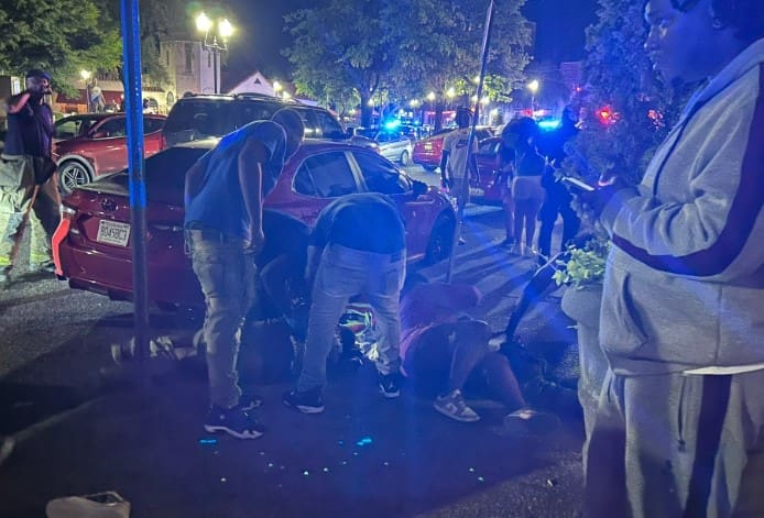 Nova pucnjava: Iz vozila u pokretu SASUO RAFAL po gostima koji su čekali da uđu u poznati klub, 4 osobe mrtve
