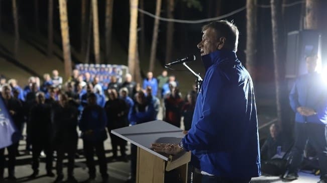 Gradonačelnik koji ima platu od 5.000 KM kaže da ne zna “govoriti ćirilicu” VIDEO