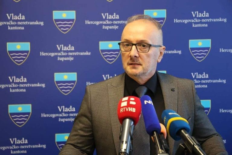Trebamo sjesti i razgovarati: Za sada ništa od povećanja plaće prosvjetarima