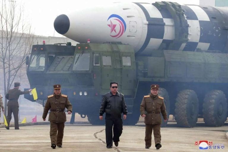 Reuters objavio tajne satelitske snimke iz Sjeverne Koreje koje su prenerazile Zapad: “Šta se dešava u ključnom vojnom kompleksu?”