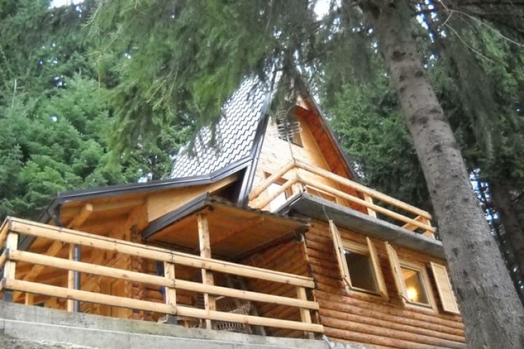 Neobičan krađa: Provalio u vikendicu i ukrao Dormeo madrac
