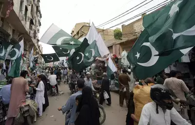 Teroristički napad u Pakistanu: Poginule 24 osobe, desetine ranjeno