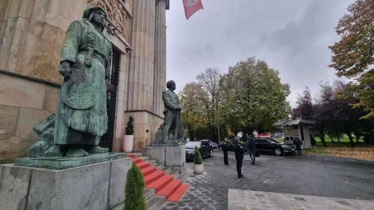 Sastanak kod Dodika u Banjaluci: Pogledajte ko je sve stigao