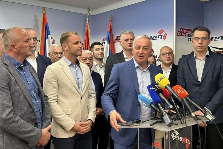 Glavni odbor raspisuje izbore: Preuzima li Draško Stanivuković PDP?