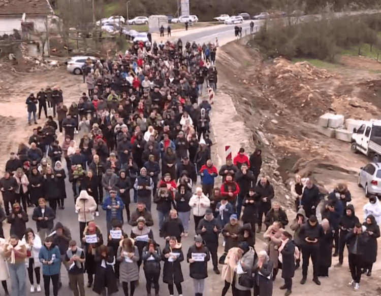 Još jedni protesti mještana Donje Jablanice: “Simboličnih 19 minuta za 19 žrtava stravičnih poplava”