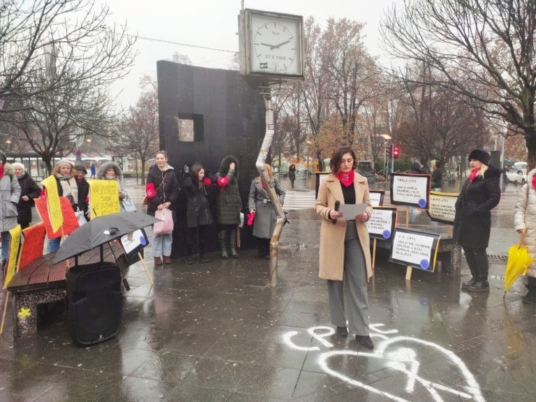 Uznemirujući podaci o femicidu: Protesti širom BiH, traži se hitna reakcija institucija!