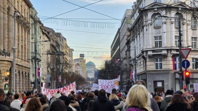 Ceca Bojković: Pošle su mi suze, mladost se probudila