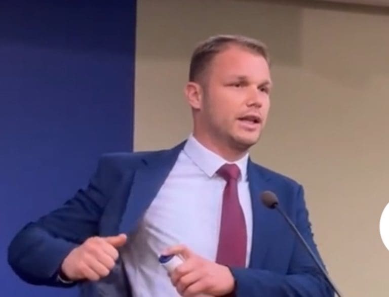 Stanivuković: Očigledno Banjalučani smrde