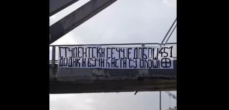 „Studentski se čuje doboš…“ U Banjaluci osvanula prozivka na račun Dodika i Vučića