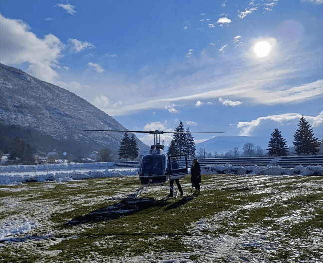 Helikopterom se dopremaju hrana i lijekovi stanovništvu na Manjači