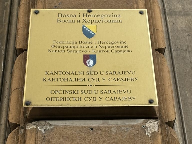 Ravlićima po 45 godina zatvora za monstruozno ubistvo Nermine Krajina