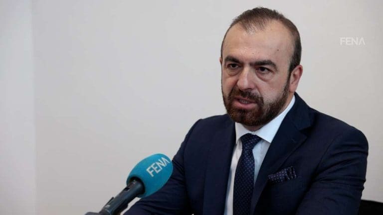 Turčalo: Naši univerziteti nisu prostori za razvoj kritičkog mišljenja, često su pod političkom kontrolom