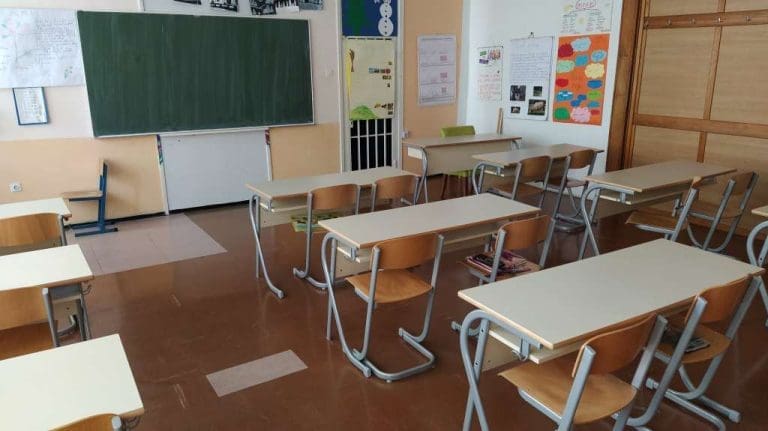 Italija zabranjuje rodno neutralne simbole u školama
