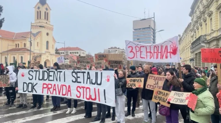 Profesori Gimnazije u Subotici: Ulica je sada jedino mjesto gdje držimo čas
