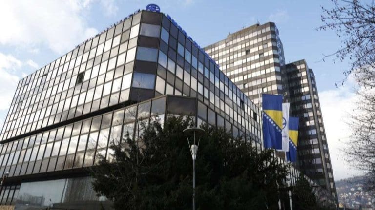 Privrednici najavljuju proteste ispred Vlade FBiH zbog odluke o minimalnoj plati: Pozvali radnike da im se pridruže