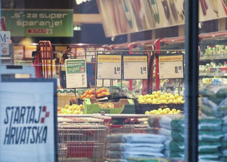 Hrvati bojkotuju trgovine: Promet pao za 50 posto