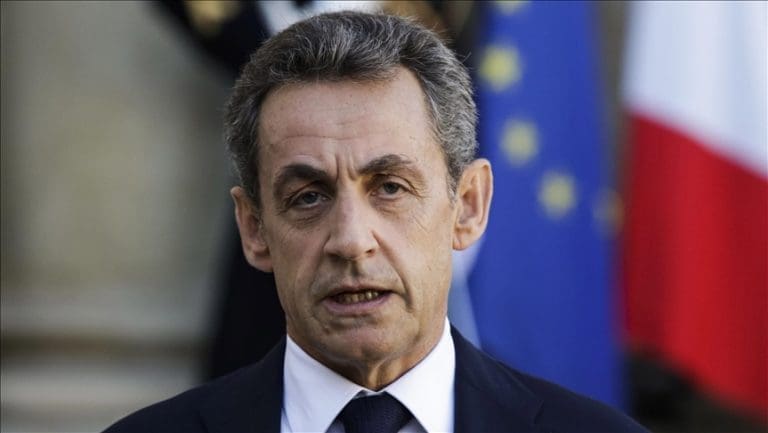 Sarkozy traži da dvije zatvorske kazne odsluži istovremeno