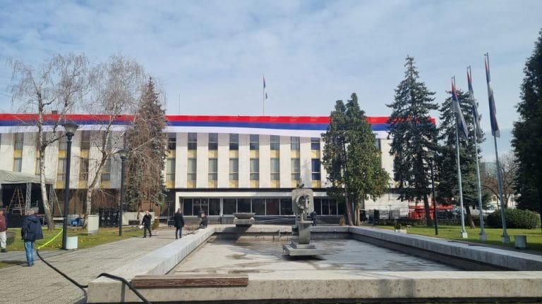 Prijedlog da se u KZ RS uvede novi član: Neizvršenje odluka Republike Srpske kažnjava se zatvorom do pet godina i mjerama zabrane