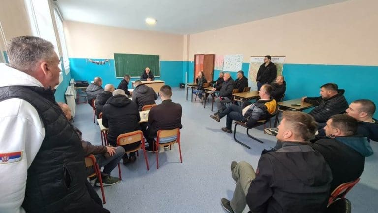 Ugroženo 35 domaćinstava i školarci: Mještani traže alternativno rješenje od opštine i “Elektrana” Stanari, eksproprijacija im presjekla put