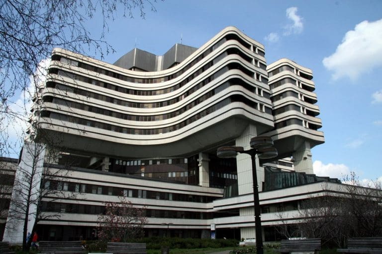 Beograd: Policija u VMA, u toku hapšenje načelnice