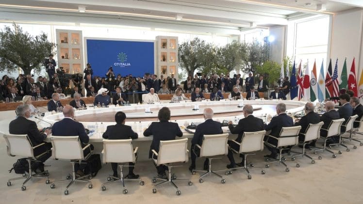 SAD se protive nazivu “agresor” za Rusiju u izjavi G7