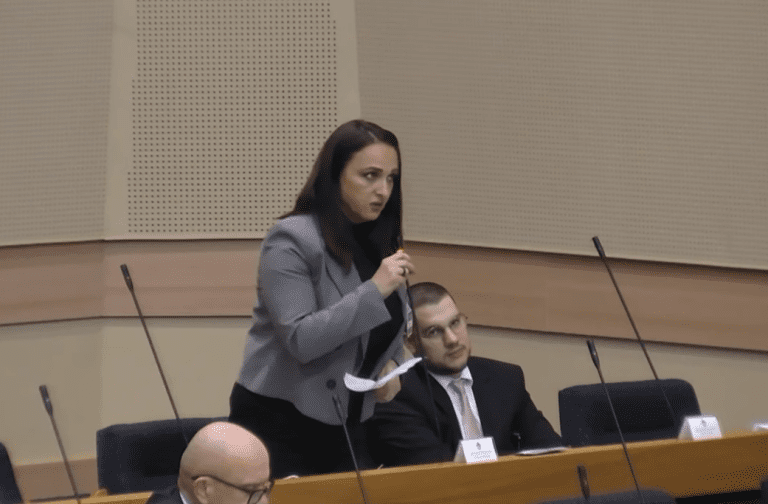 Važan govor Zagorke Grahovac u Narodnoj skupštini RS (VIDEO)