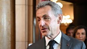 Sarkozi će danas dobiti nanogicu