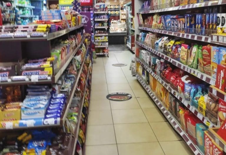 Većinu malo ko kupuje: Ovo su proizvodi u RS, na koje je skinuta marža