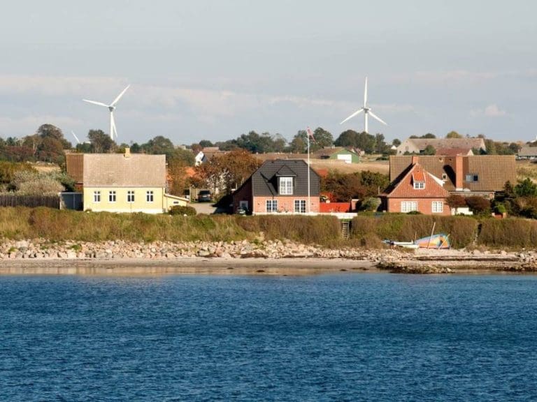 Kada duva vjetar, imaju besplatno grijanje: Ostrvo na kome 100 odsto energije dobijaju iz obnovljivih izvora