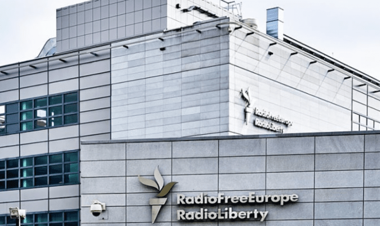 Radio Slobodna Evropa je za sada na sudu obezbijedio novac za dvije nedjelje rada