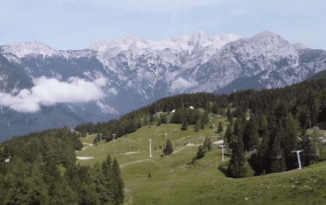 Pronađeni dijelovi aviona koji je nestao u Sloveniji