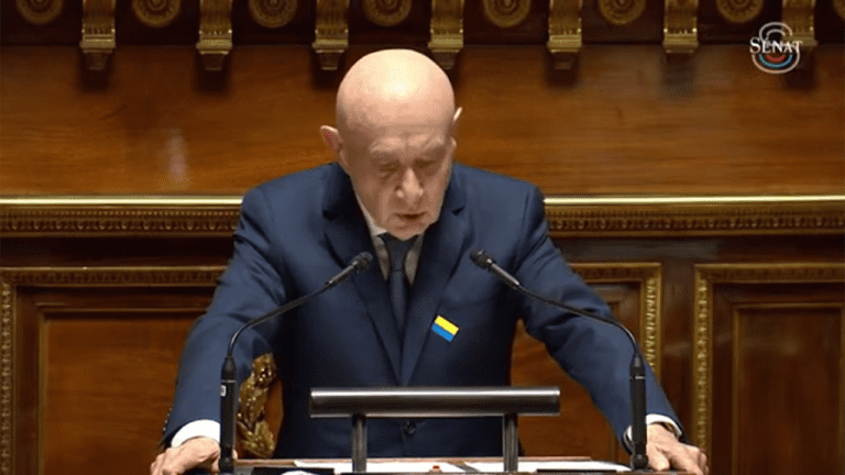 Govor francuskog senatora postao viralan: “Ovo je tragedija za slobodni svijet”