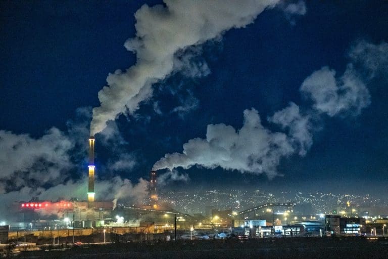 Alarmantni podaci: Polovina svjetskih emisija CO2 potiče od samo 36 kompanija