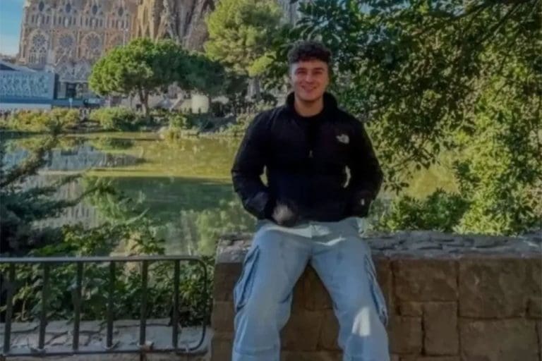 Jovan spasio 21 život iz požara u Kočanima, u školi dočekan kao heroj