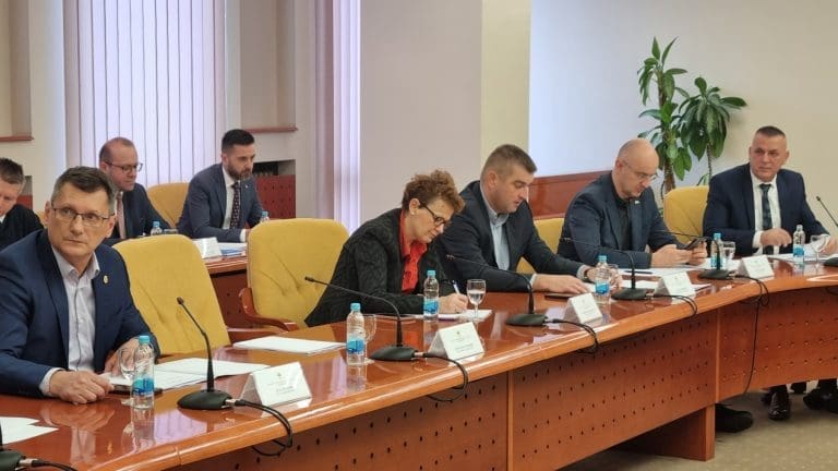 Završen Kolegijum Narodne skupštine RS: Dogovoren termin posebne sjednice za donošenje novog Ustava RS
