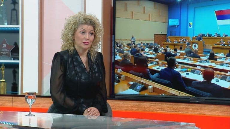 Orašanin: Dodik može Trampu nuditi svoju očevinu, ne može prirodna bogastva Srpske