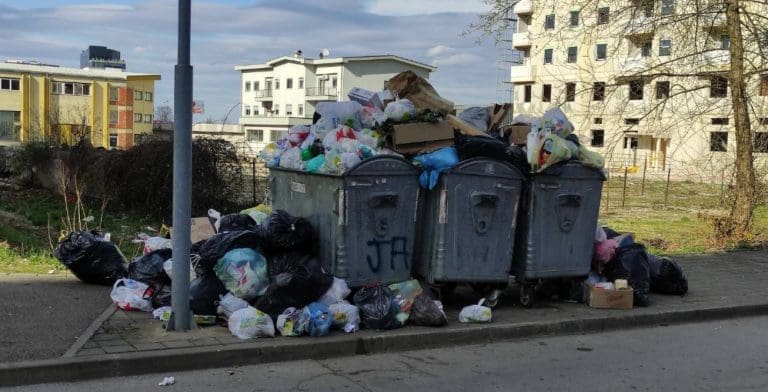 Mostar u stanju tehničko-tehnološke nesreće: Prekid odvoza otpada uzrok krize