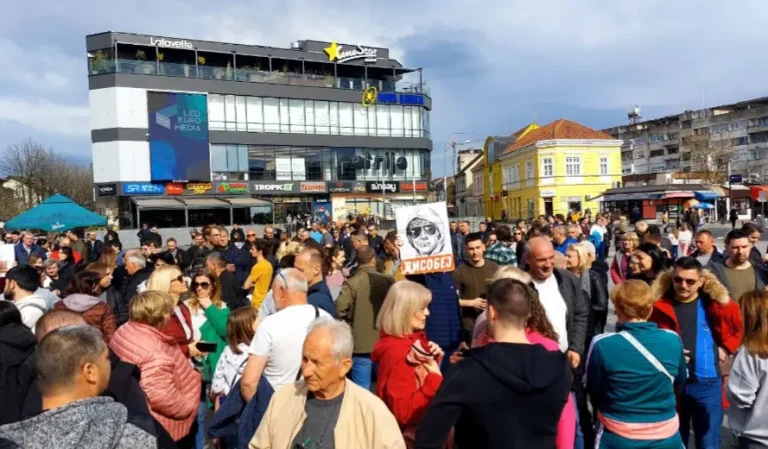 Prijedor se budi:  I vi i mi dišemo isti zrak. Udišemo isti sumpor. Zagađenje ne bira funkcije ni privilegije 