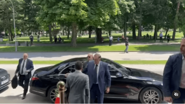 Dodik stigao na sastanak u Doboj, nema drugih učesnika?