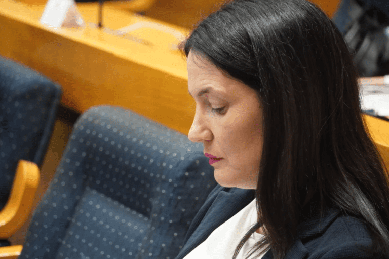 Trivić: Cijela država stala u jednu zgradu. Nije ni čudo što se raspada