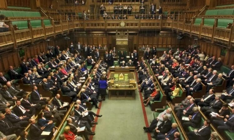 Većina u britanskom parlamentu podržala Zakon o asistiranom samoubistvu