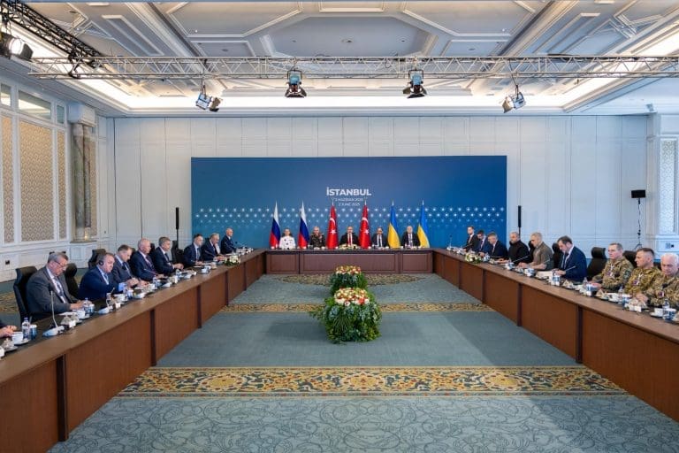 Završen sastanak Rusije i Ukrajine: Šta Kijev traži od Putina?