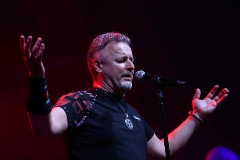 Austrija poslala kazne svojim državljanima koji su bili na koncertu Thompsona
